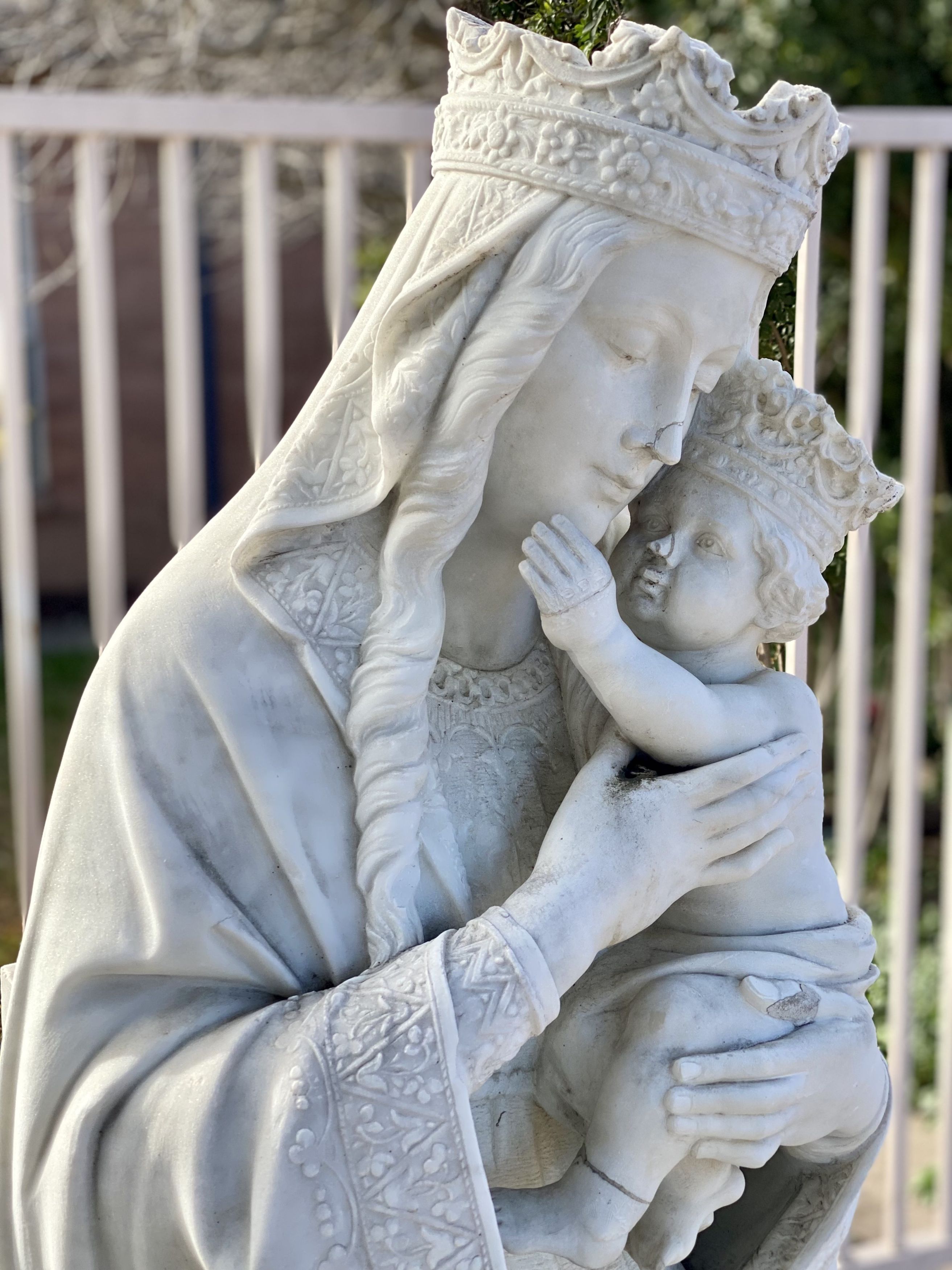 About madonna del sasso school